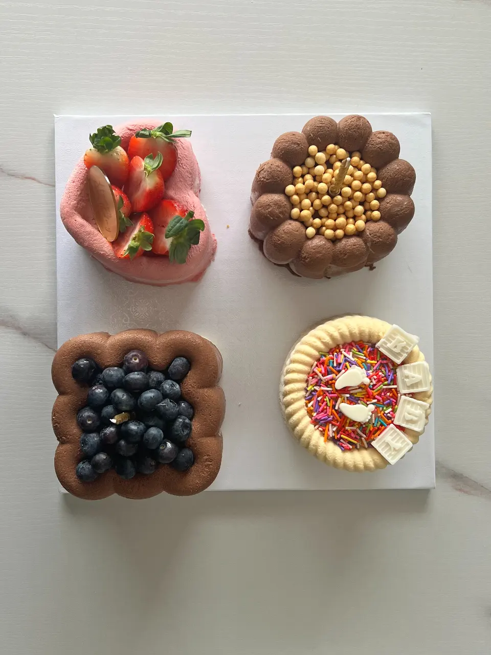 עוגות מוס אישיות