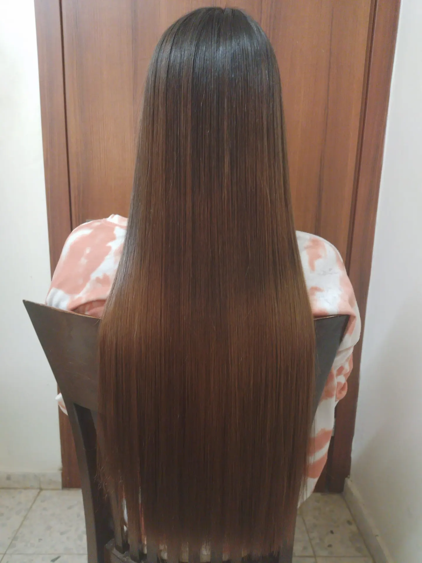 החלקה לשיער צבוע