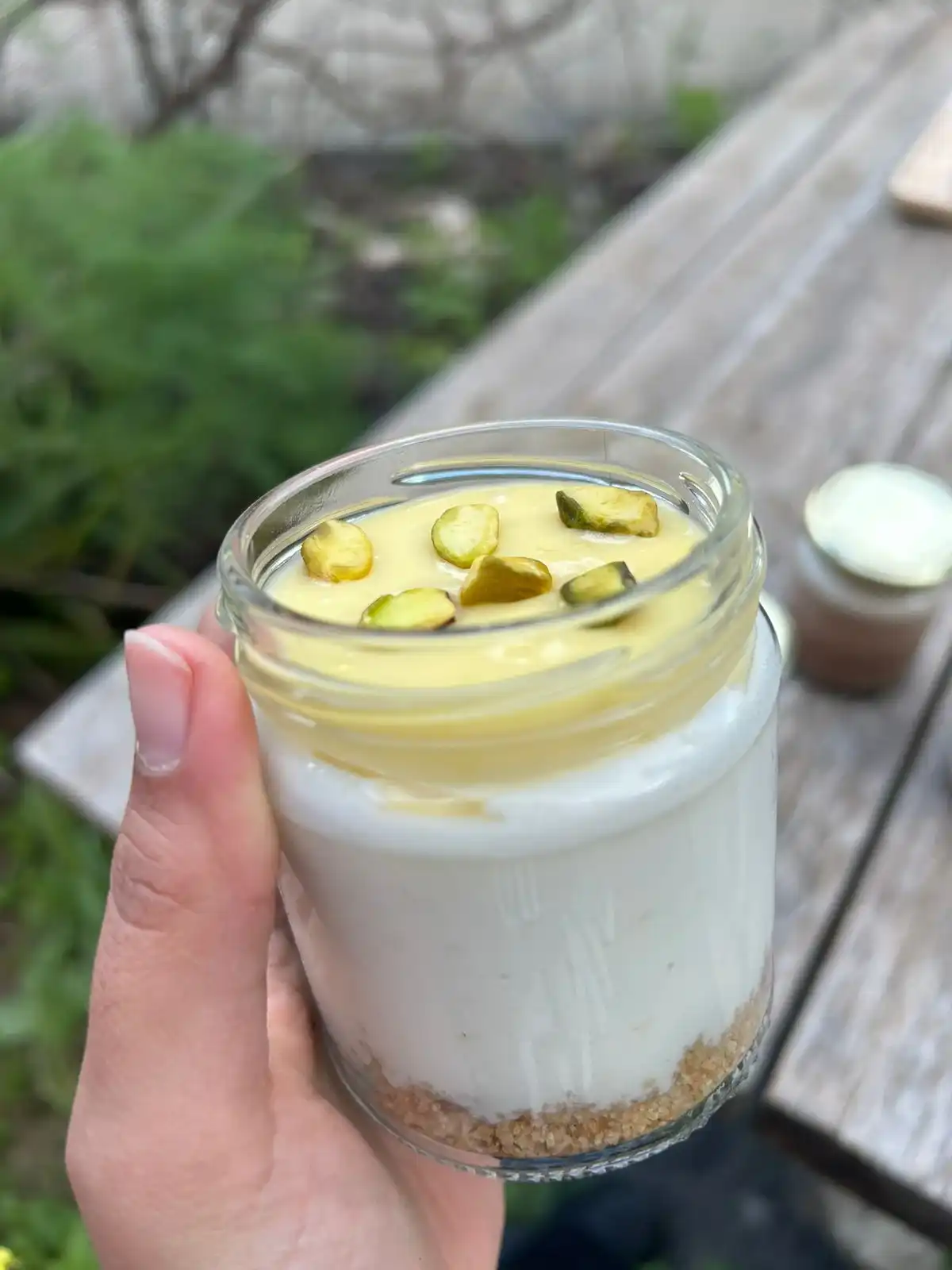 קינוחי צנצנות / כוסות