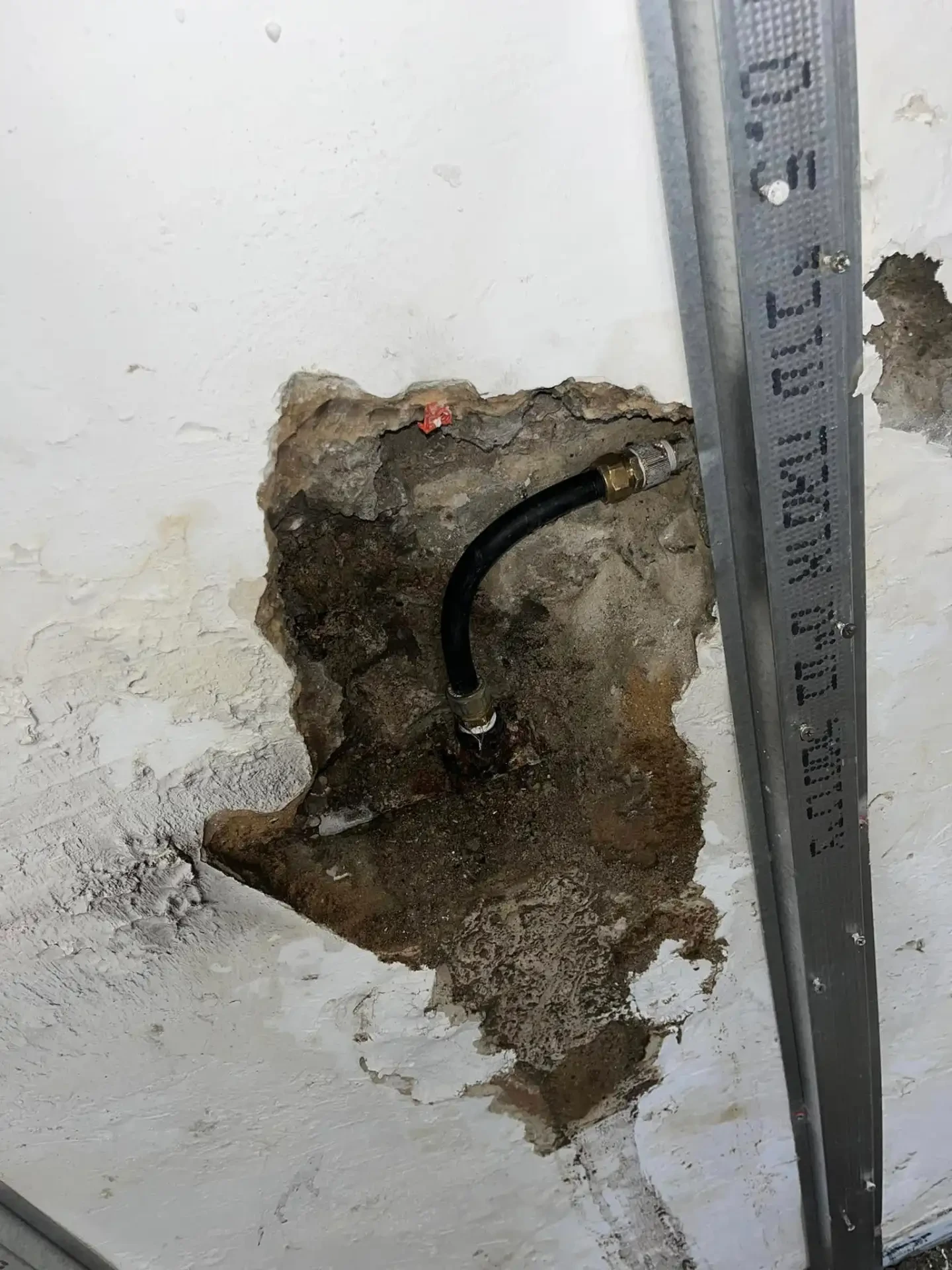 איתור נזילות