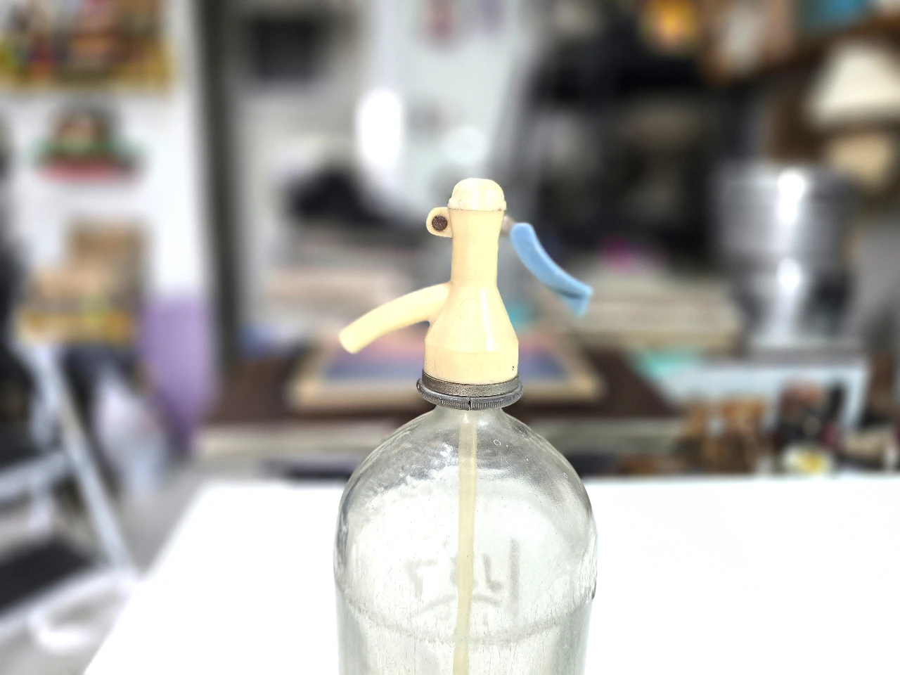 בקבוק סיפולוקוס שנים מוקדמות לפני עידן הבלונים מזכוכית