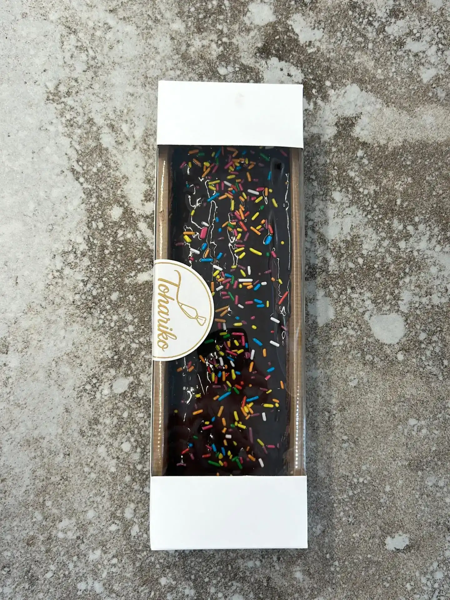 עוגת שוקולד קונפטי