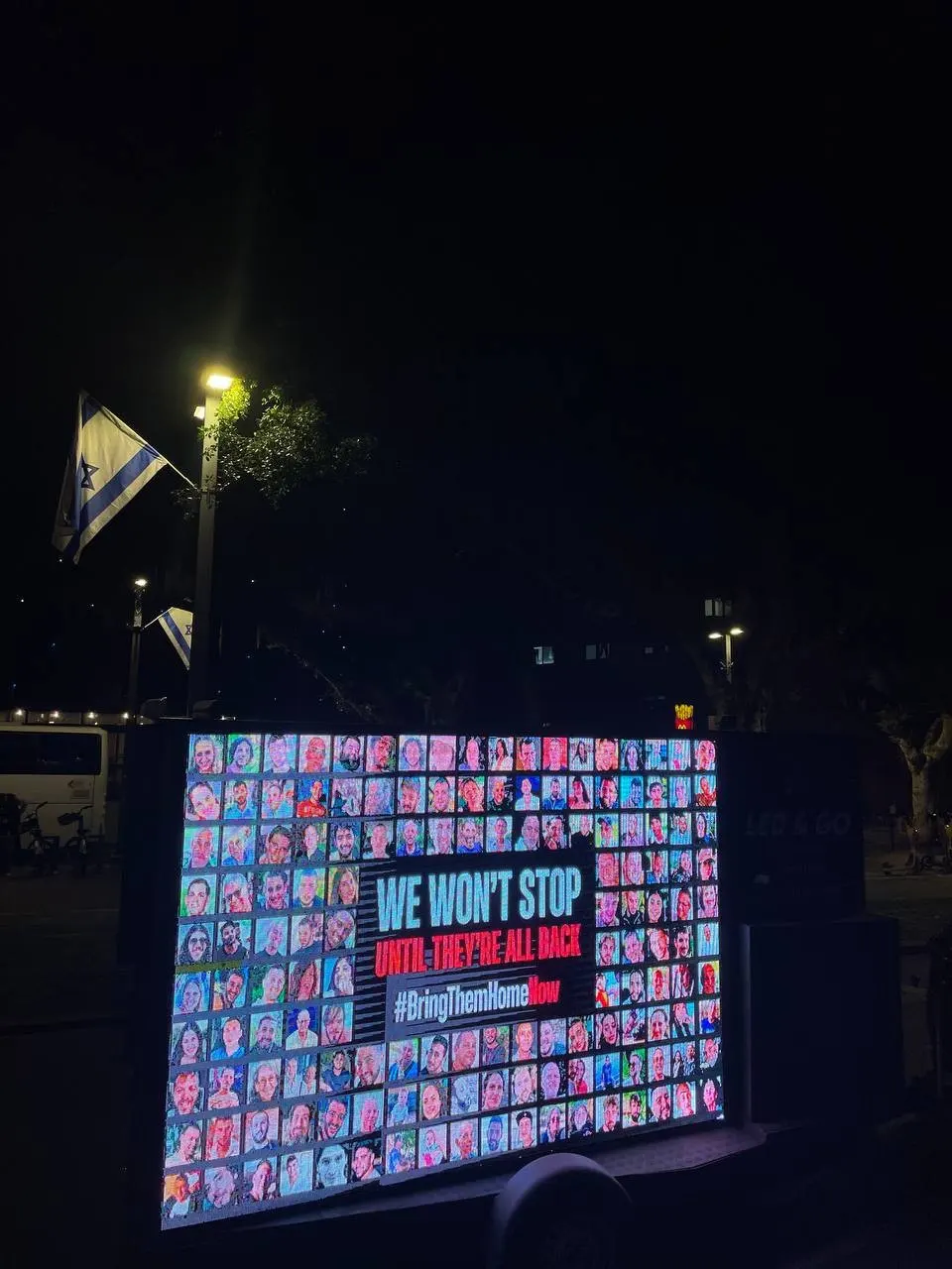פרסום על מסכי LED ניידים