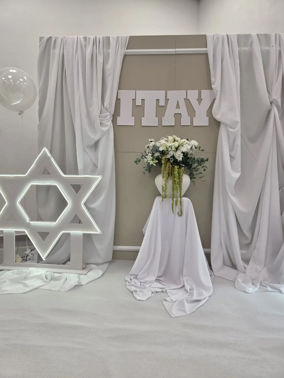 קיר צילום לאירועים