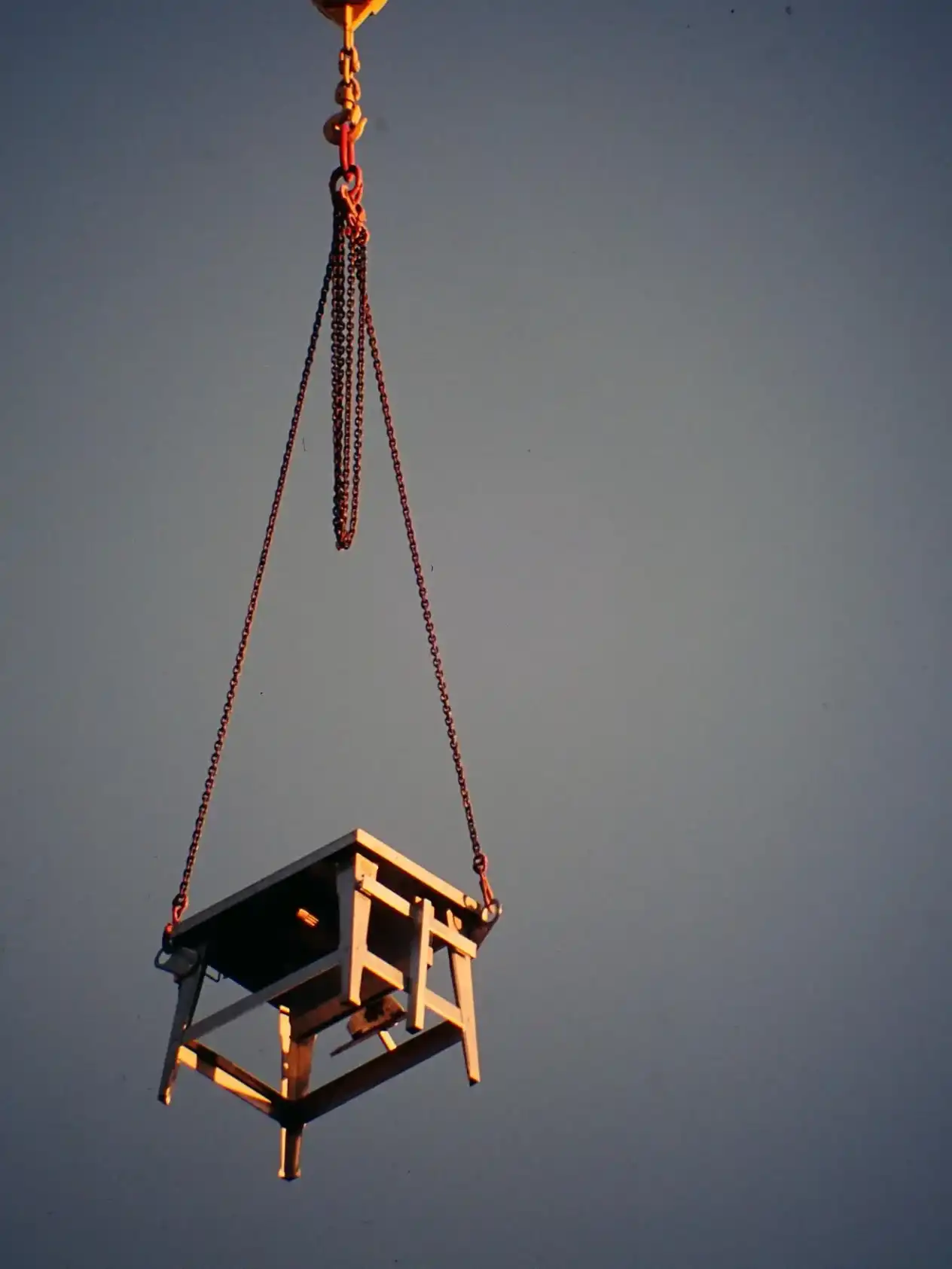 שירותי מנוף לקומות גבוהות לרהיטים – פתרון חכם ובטוח