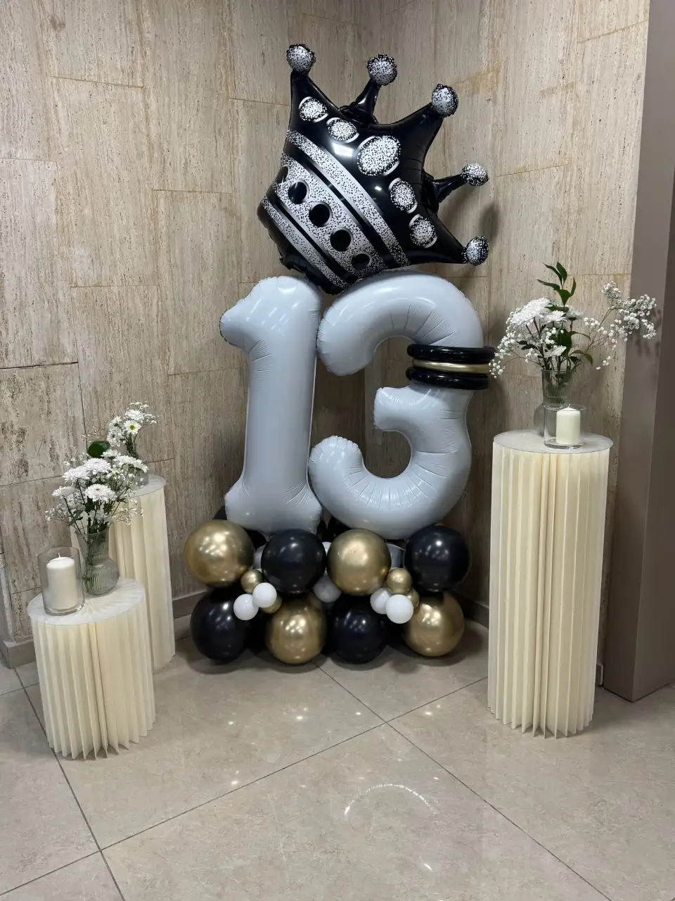 מעמדי בלונים