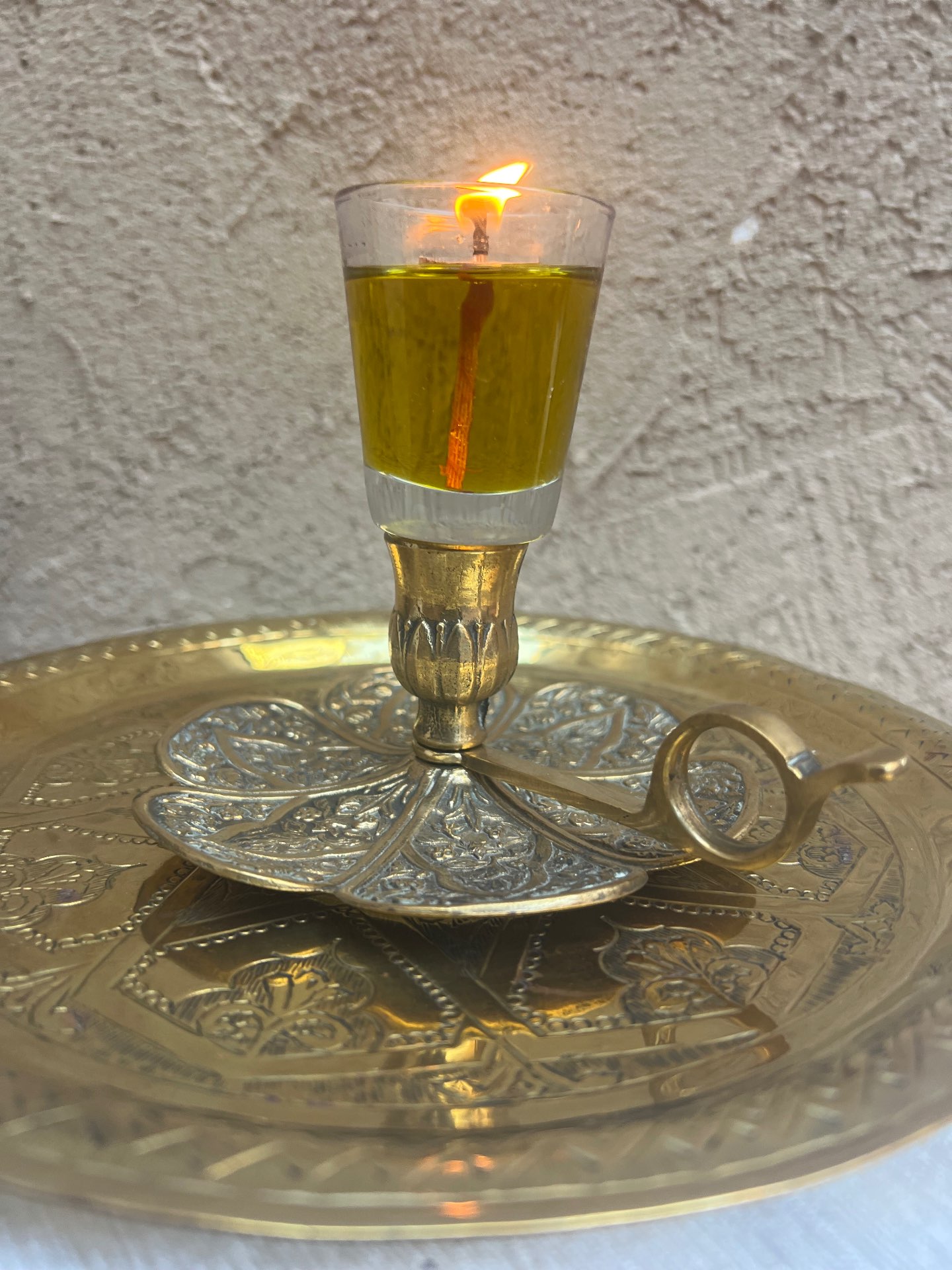 פמוט נופר