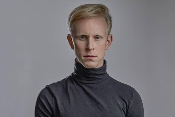 דין לוינשטין | DEAN LEVENSTEIN