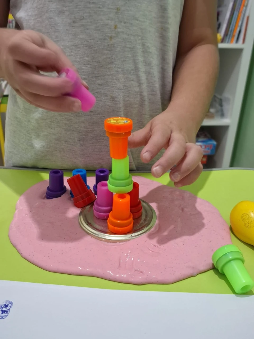 טיפול רגשי לילדים, נוער ומבוגרים + הדרכות הורים + טיפולי CBT