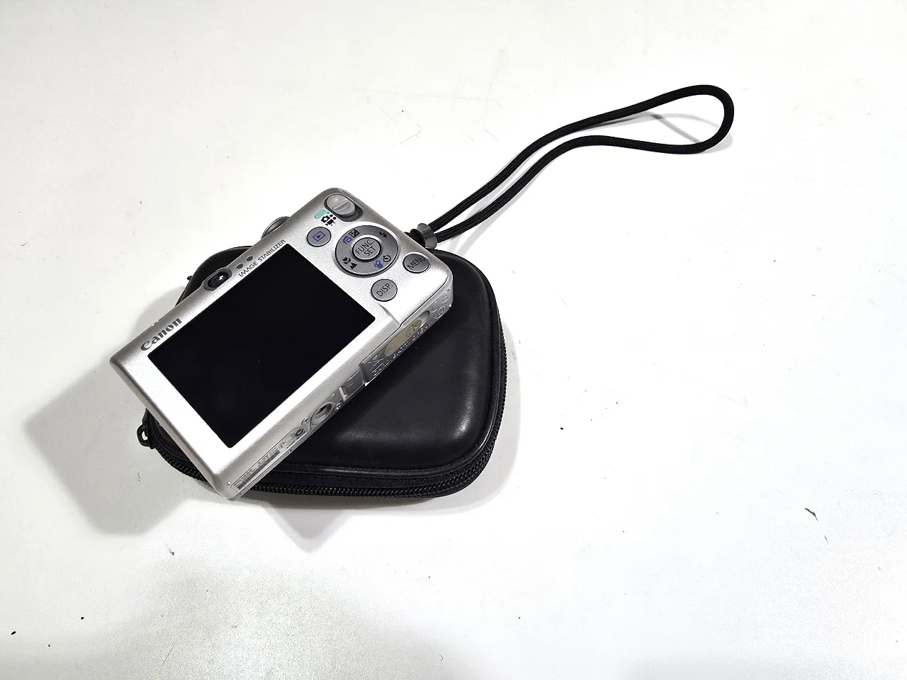 מצלמת קנון דגם IXUS 9515  מצלמה דיגיטלית