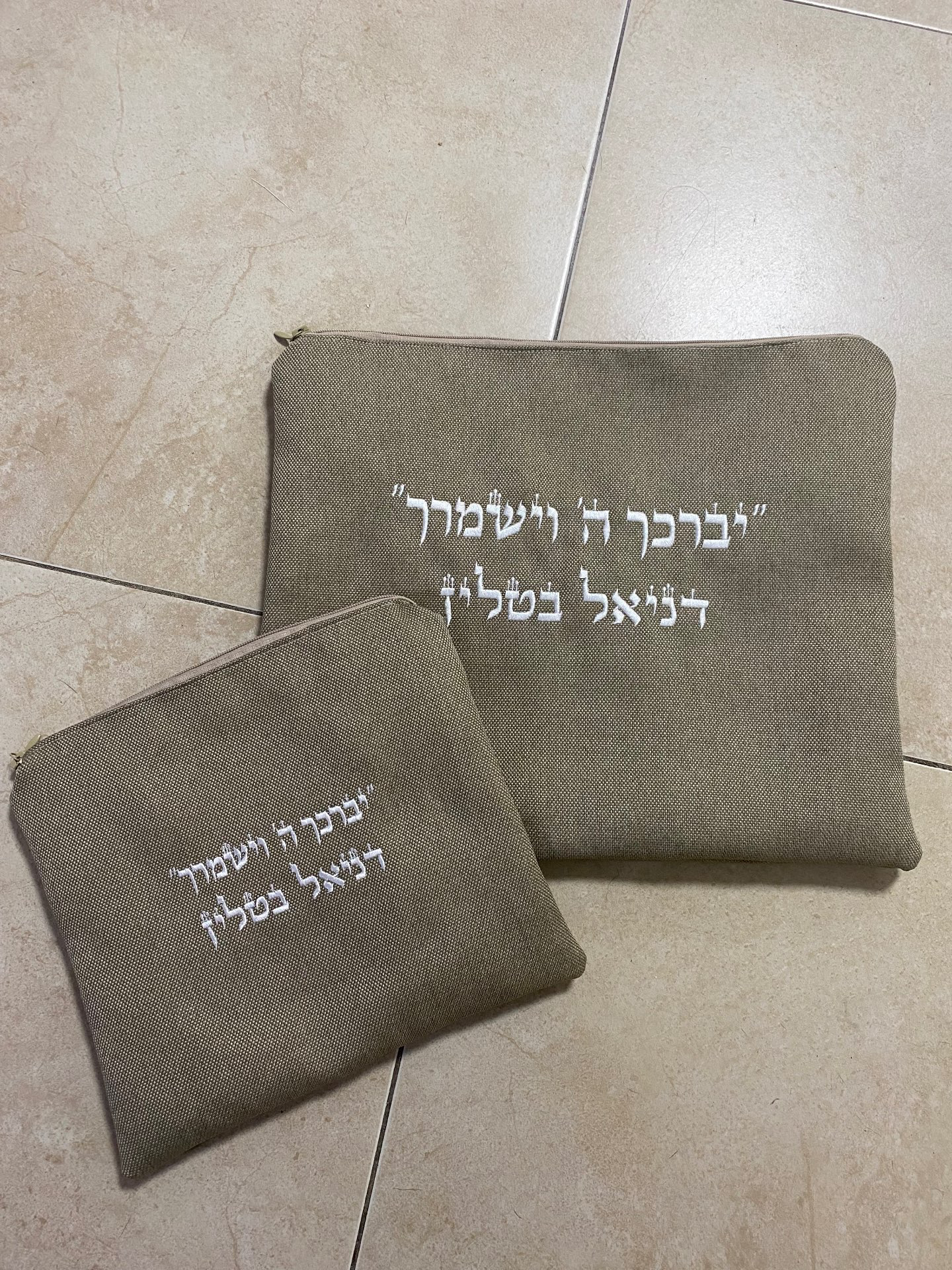 תיק טלית ותפילין בעבודת יד