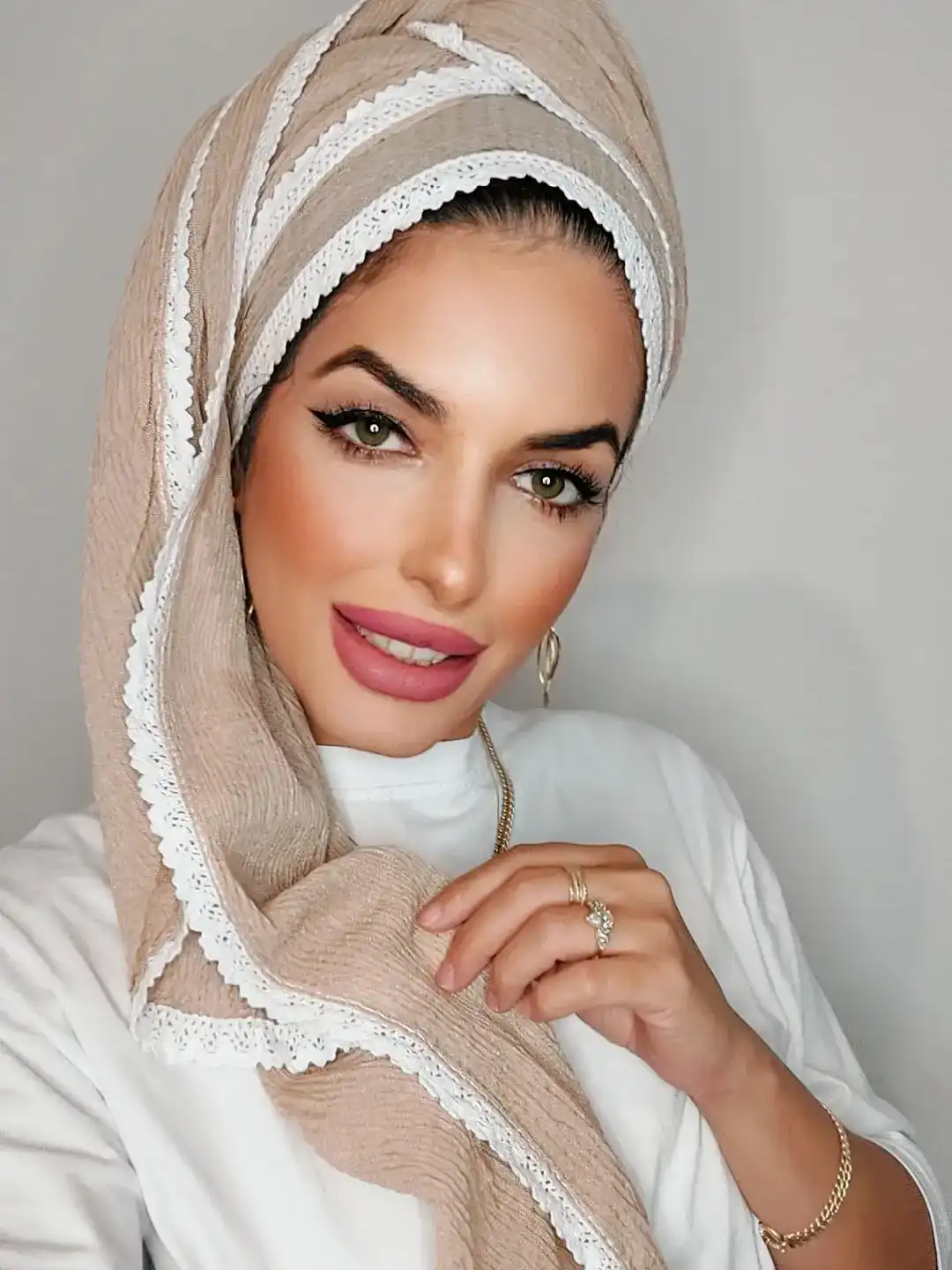 מטפחות אסתר 