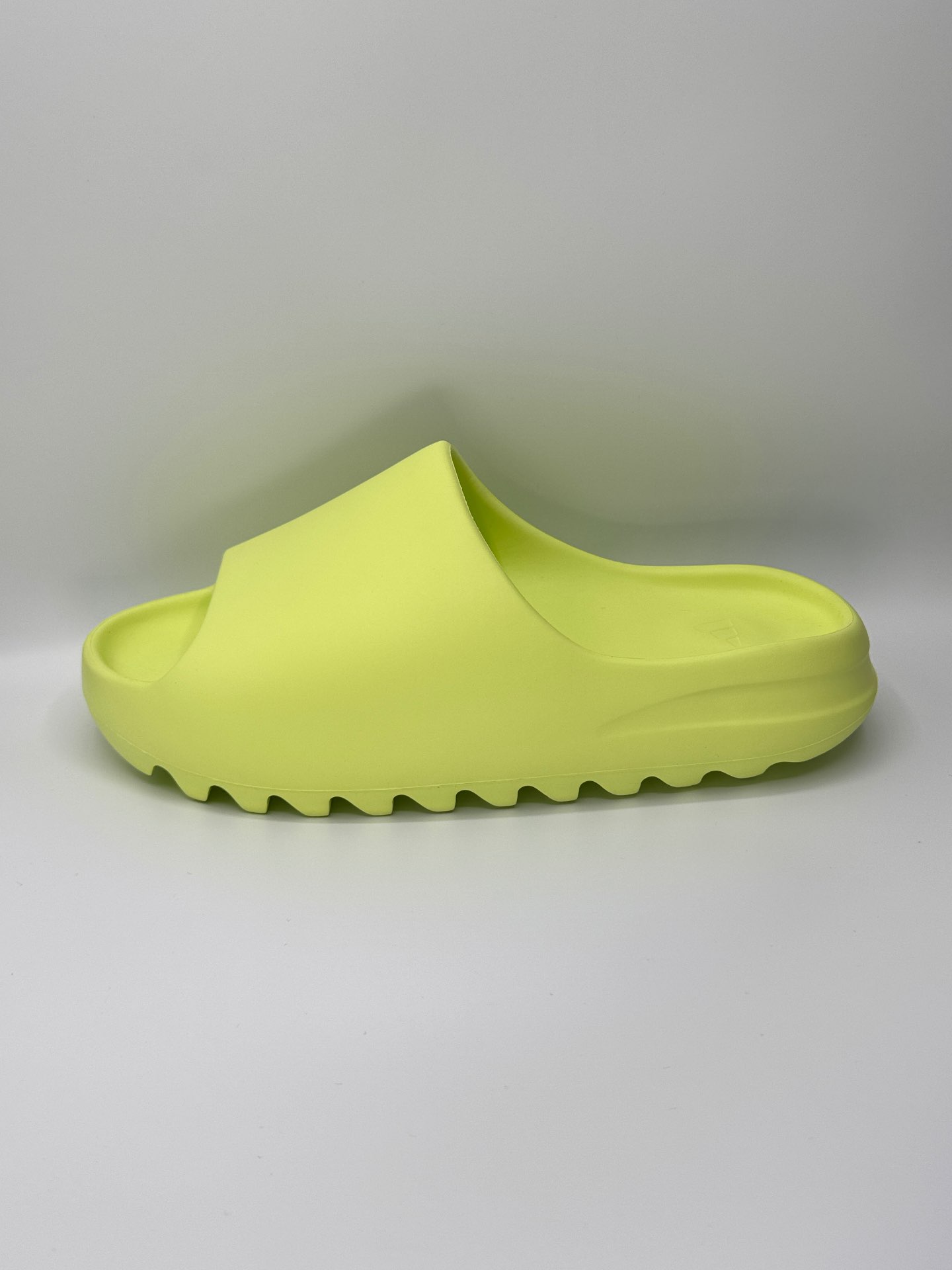 “Adidas Yeezy Slide  “Glow Green