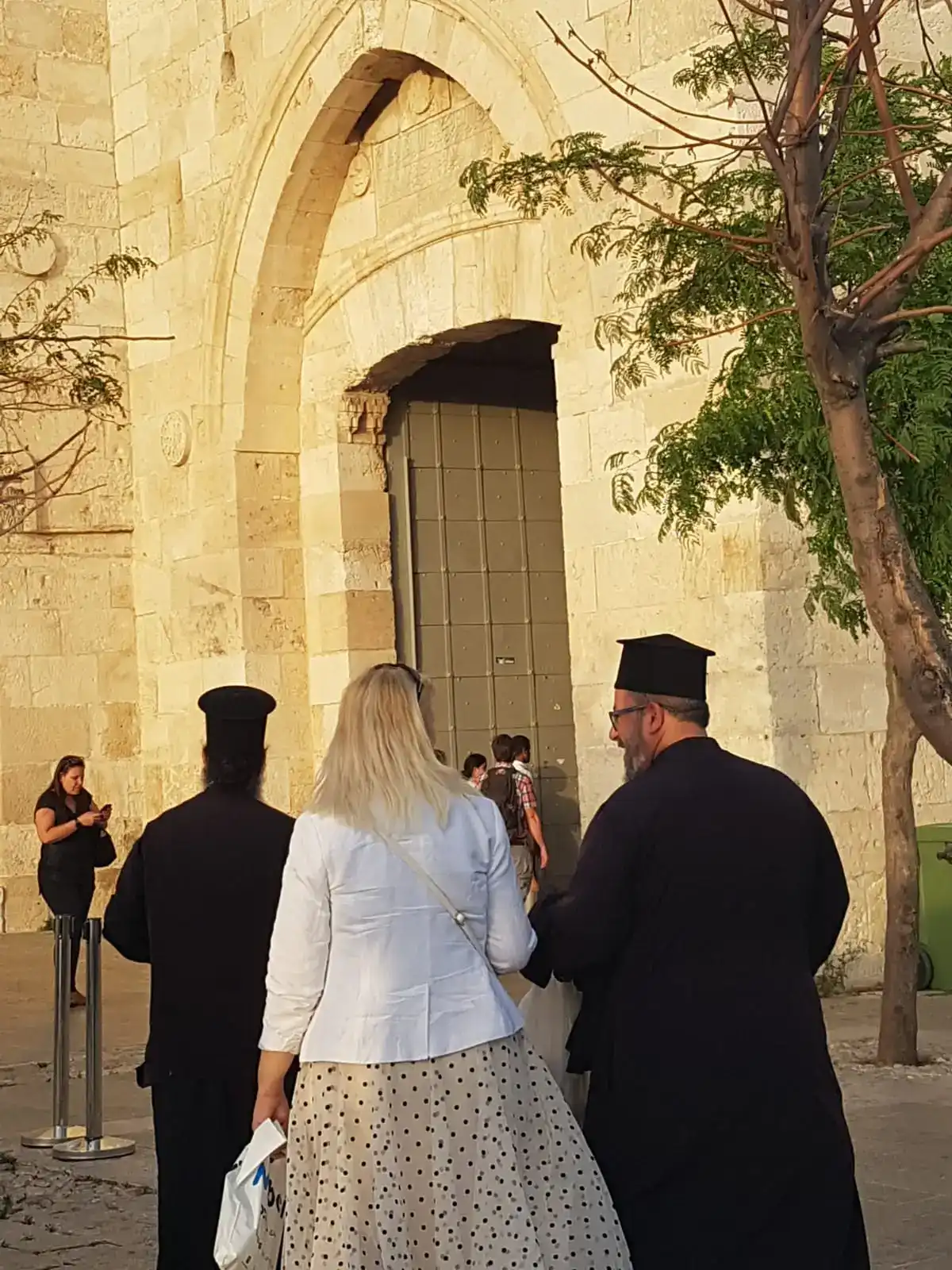 ירושלים פנים רבות לה