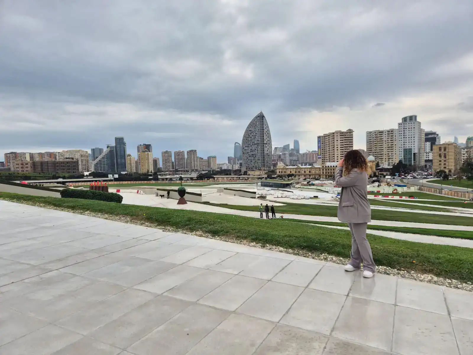 טיול מחוץ לעיר – יומי 10:00–18:00