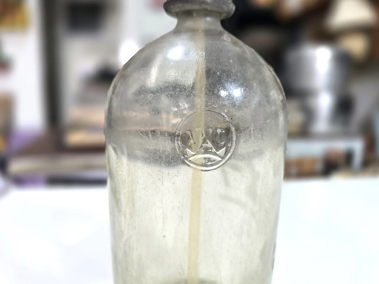 בקבוק סיפולוקוס שנים מוקדמות לפני עידן הבלונים מזכוכית