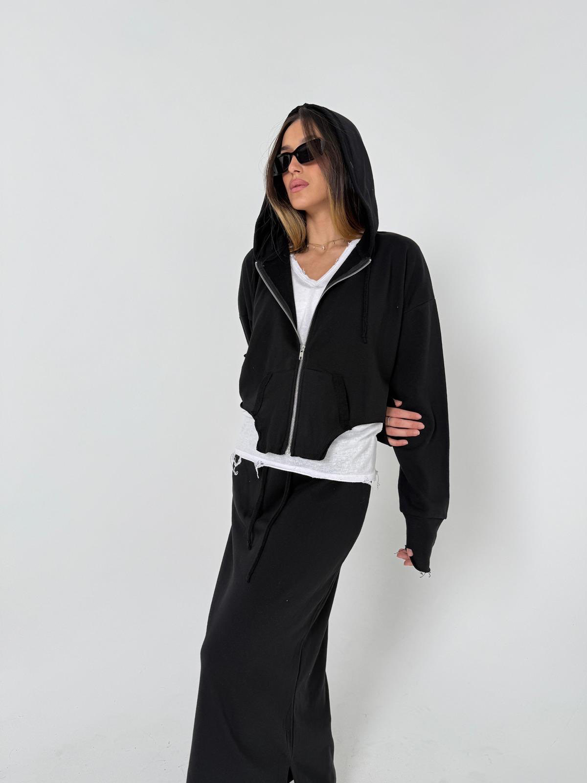 חליפת רויה שחור