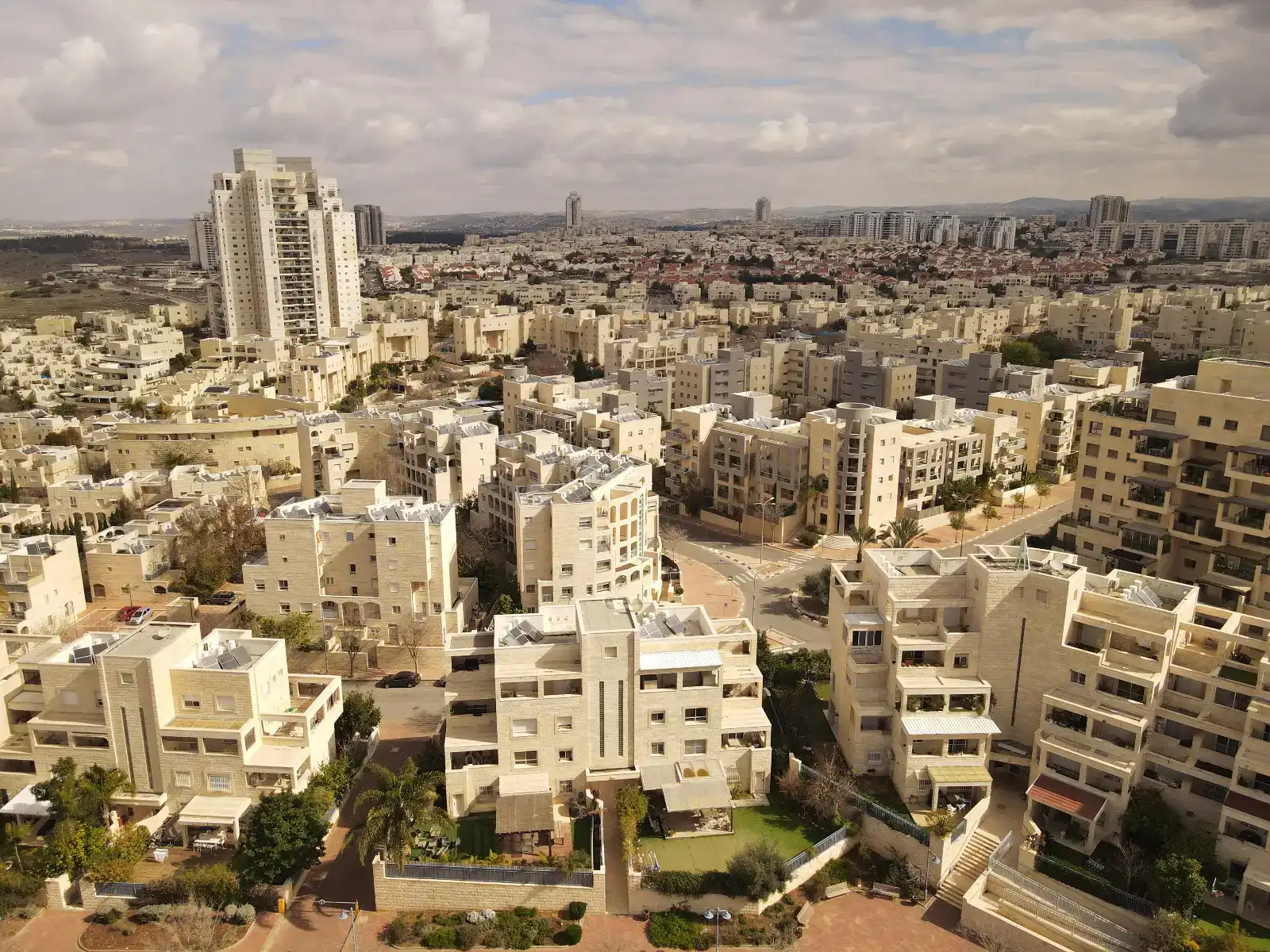 ליווי עסקאות מכירה וקנייה מקבילות