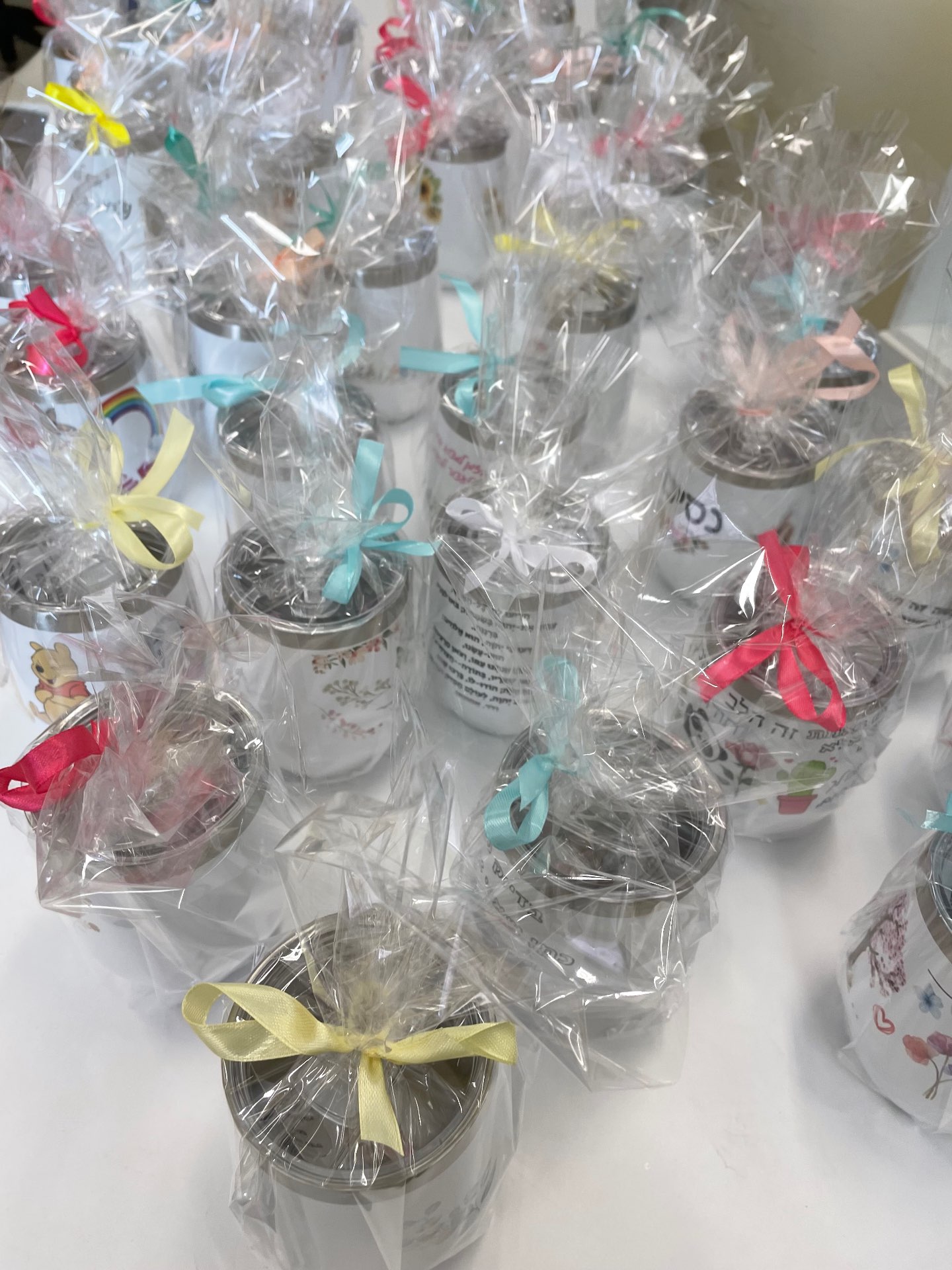 סדנת עיצוב כוסות מאג