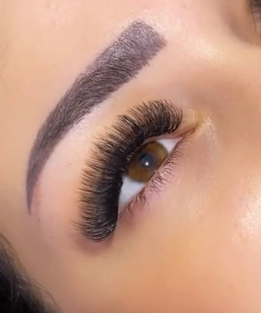 הסרת ריסים מלאכותיות