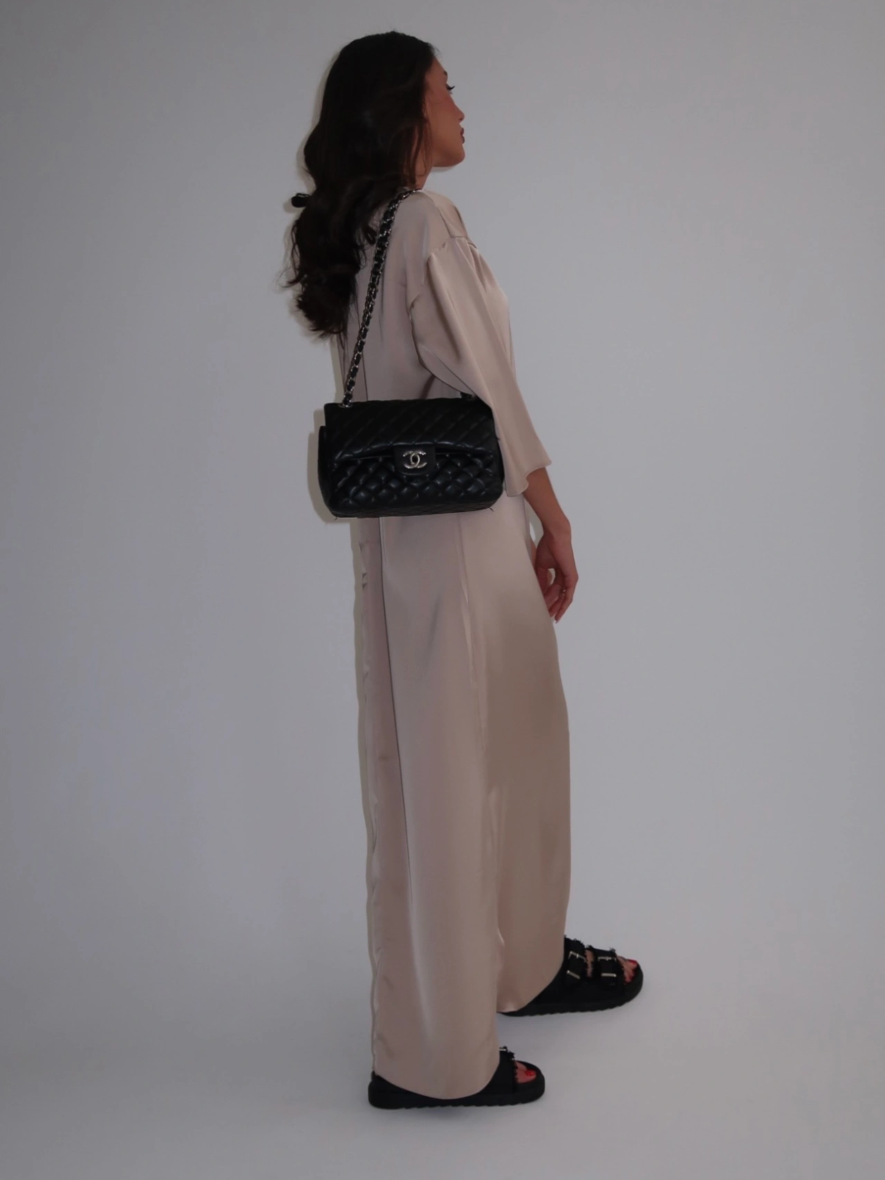 שמלת יובל בז' 