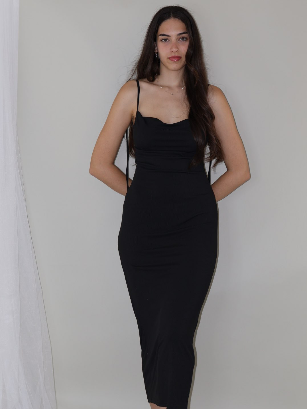 קסניה שחורה ארוכה