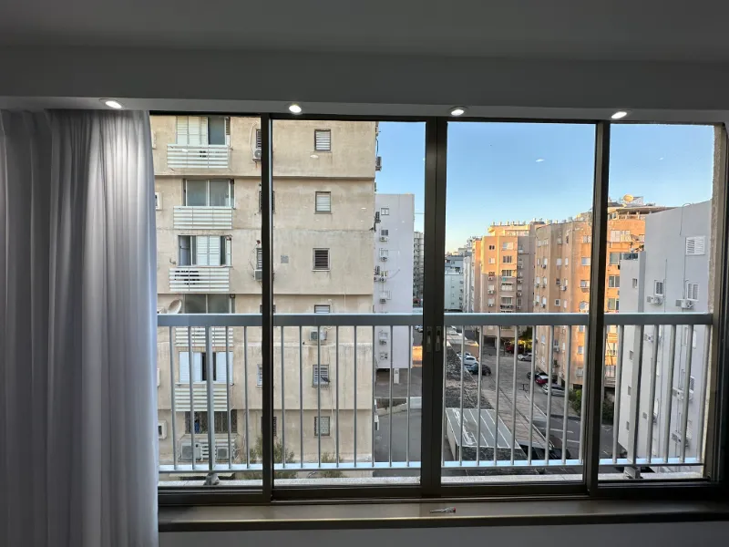 ניקיון חלונות קומפלט