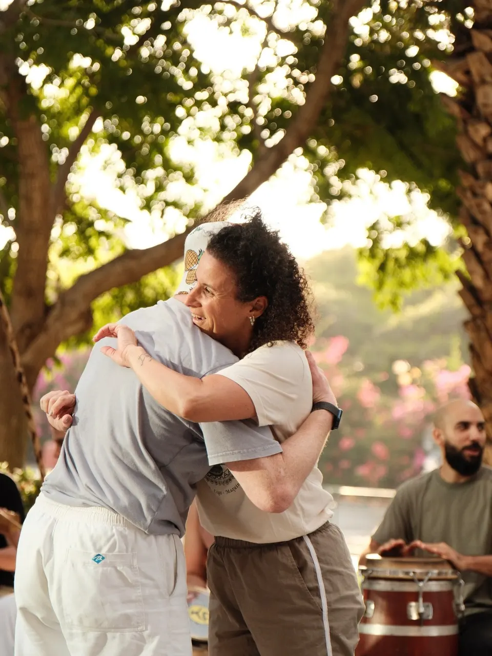 טיפים לצילומי זוגיות טבעיים ומרגשים