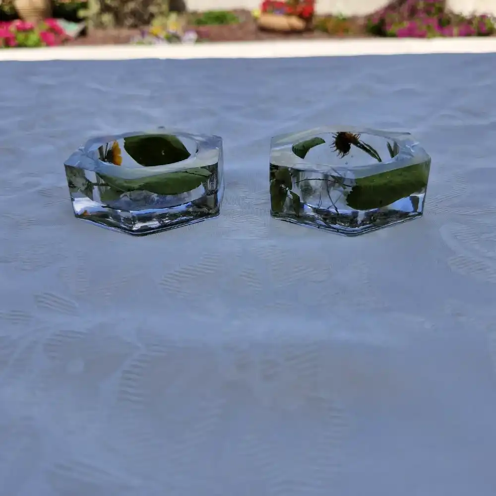 פמוטי משושה 