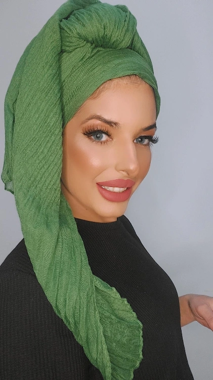 מדריך קשירה למטפחת שבתמונה