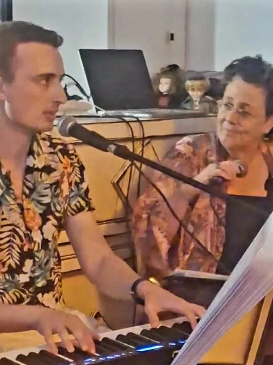 שדמעותינו יהפכו פנינים