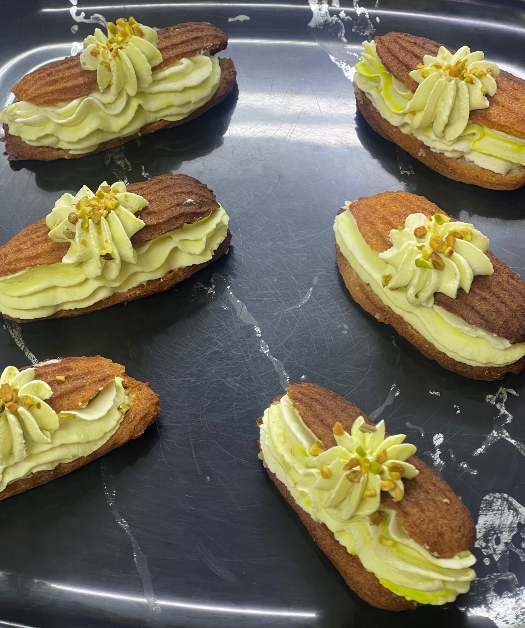 אקלר פיסטוק