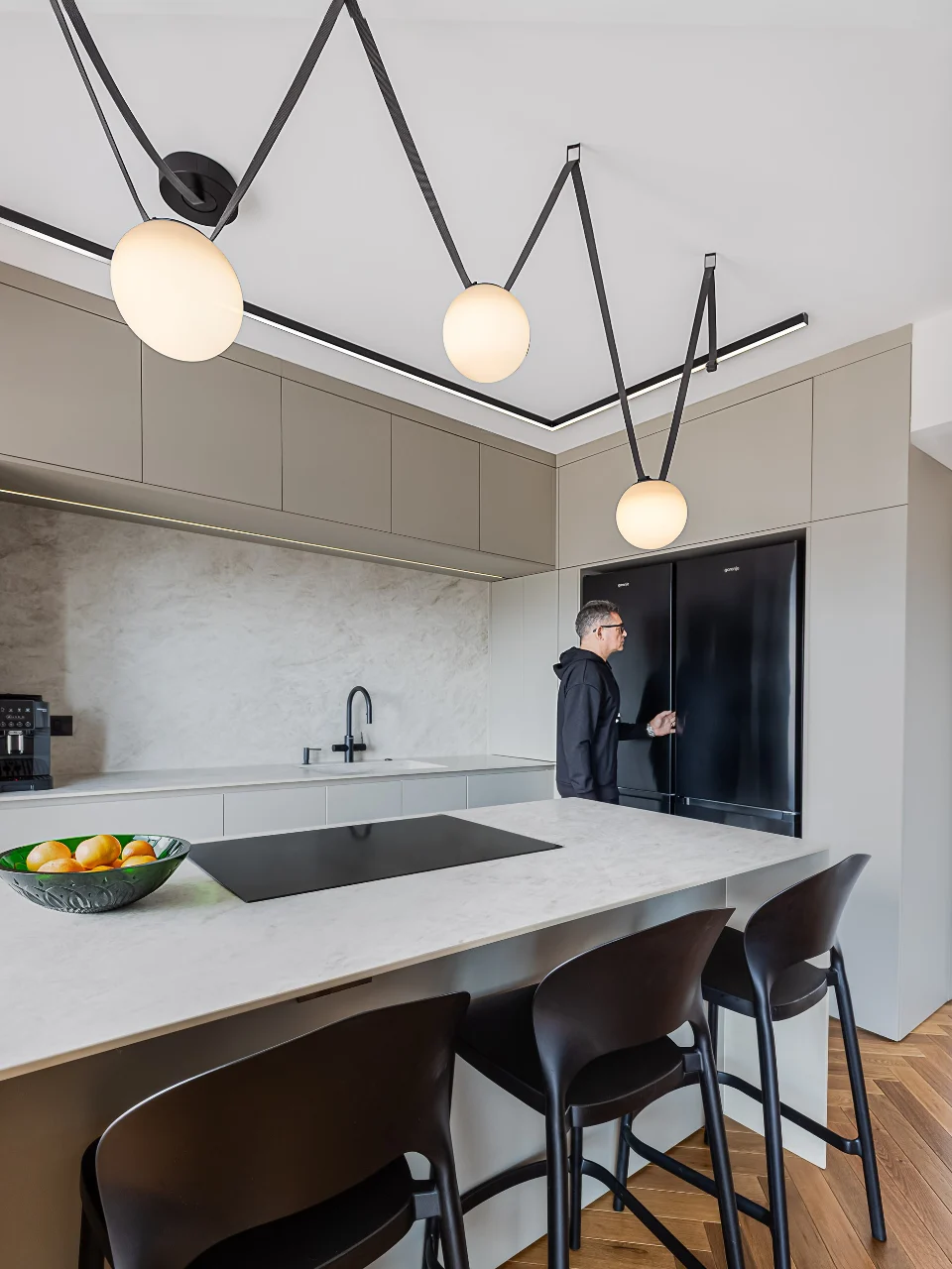 LOOM LIGHTING – SHAY HANOCH CHEF