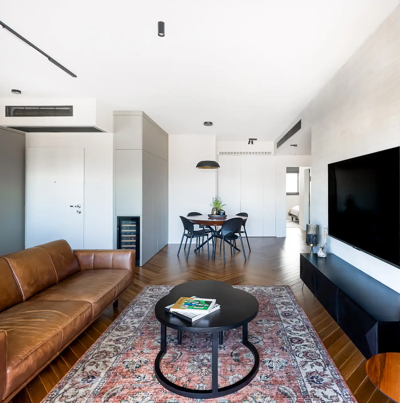 LOOM LIGHTING – SHAY HANOCH CHEF