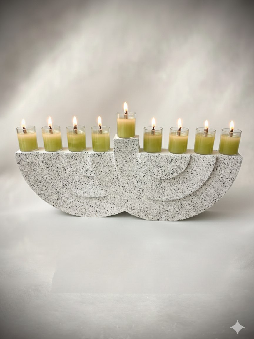 חנוכייה מעוצבת