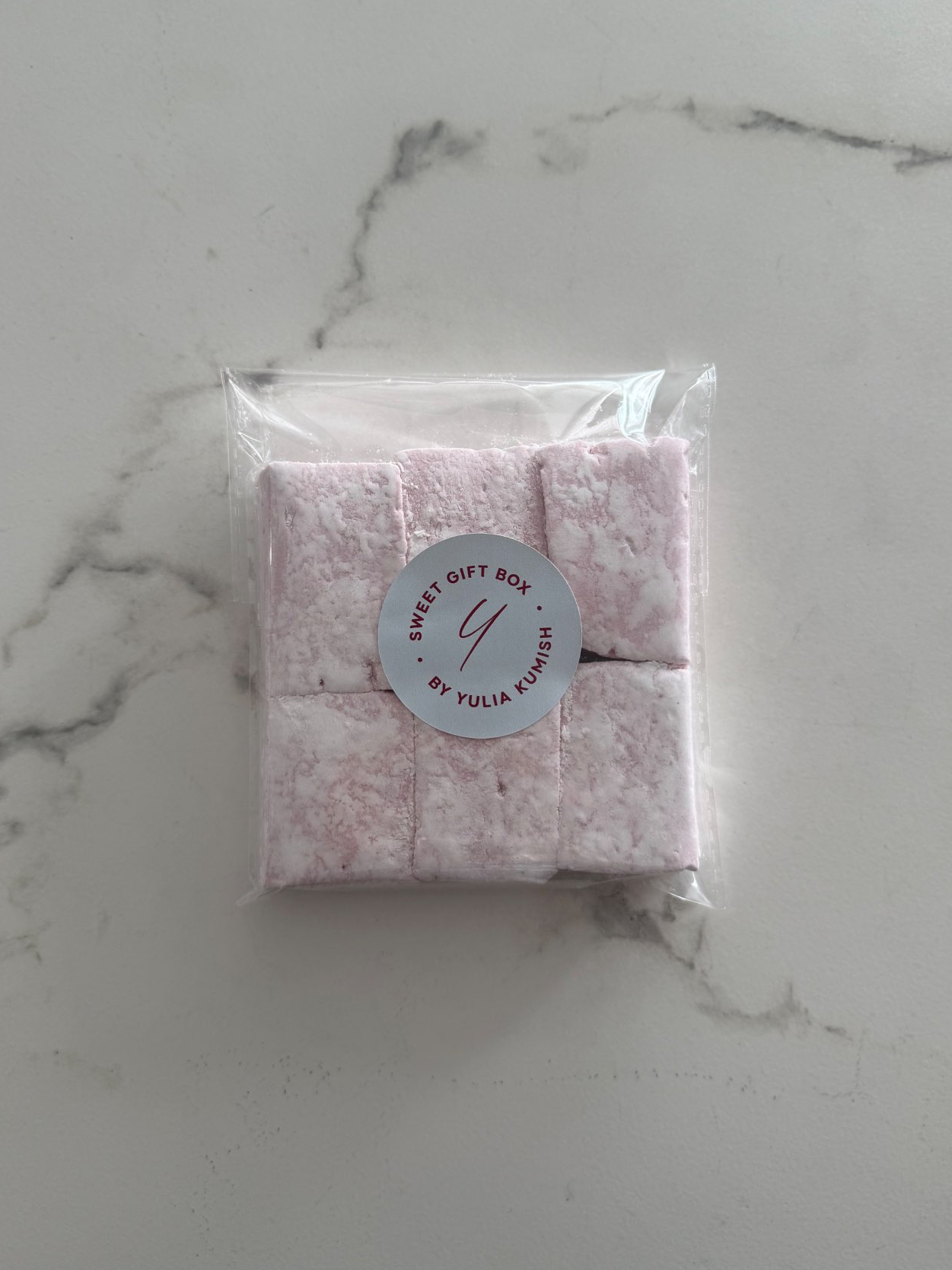 מרשמלו בעבודת יד בטעמי תות פטל