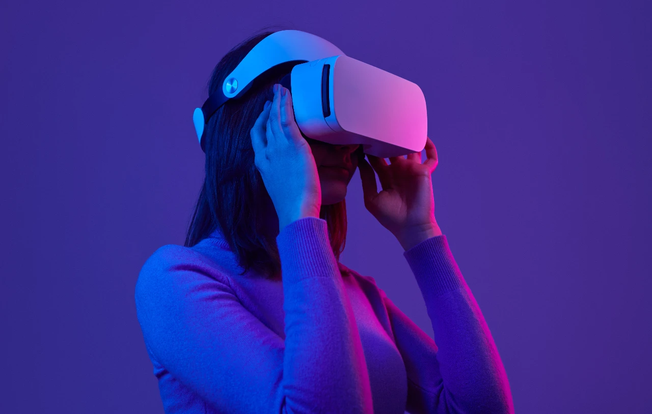 איך מדיטציה במציאות מדומה מאפשרת חיבור עמוק לגוף ולנפש?