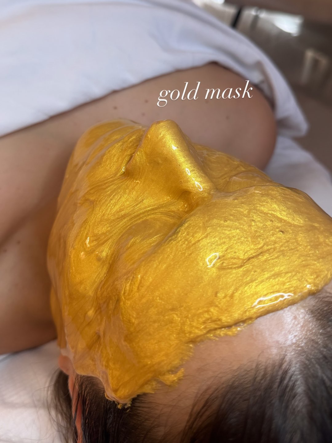 טיפול משולב עיסוי פנים + מסיכת 24k