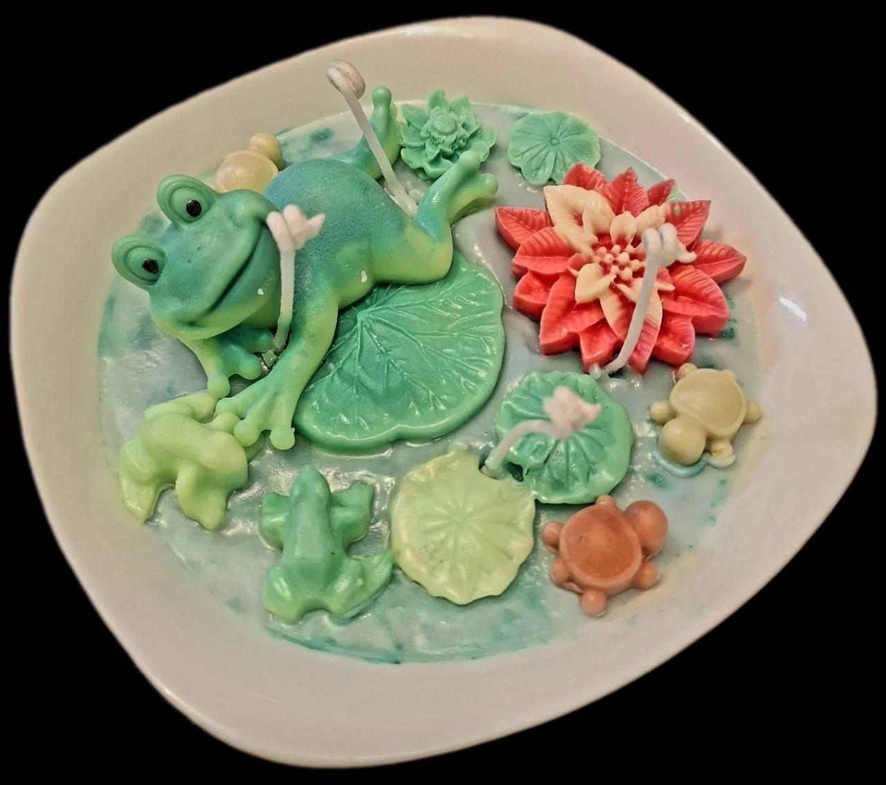 צפרדעים בביצה