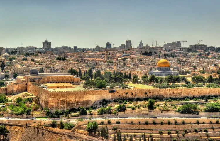 Why You Should Hire a Proposal photographer Jerusalem to Capture the 'Yes'