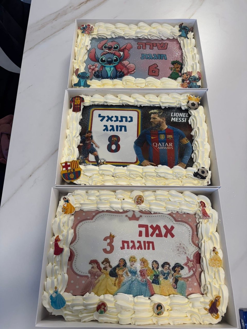 3 עוגות שונות בטעמים שונים