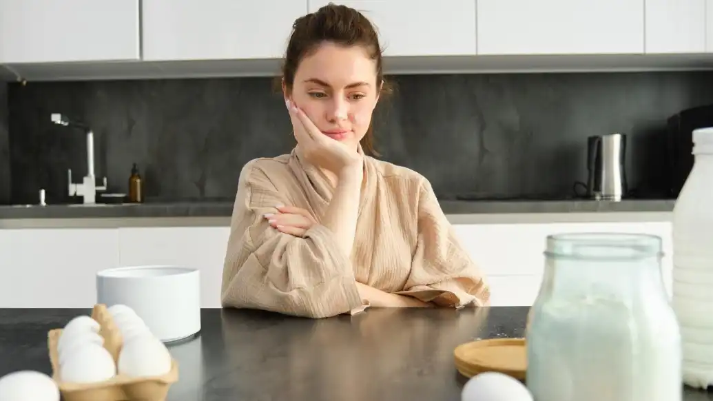 אכילה רגשית: לא האוכל הבעיה – אלא הקשר איתו