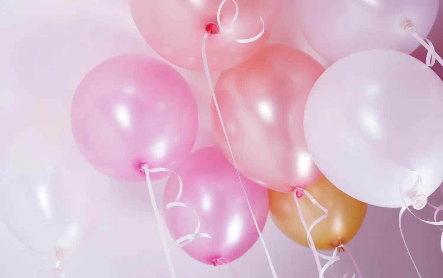 עיצוב אירועים בבלונים – יצירת חוויות צבעוניות ובלתי נשכחות