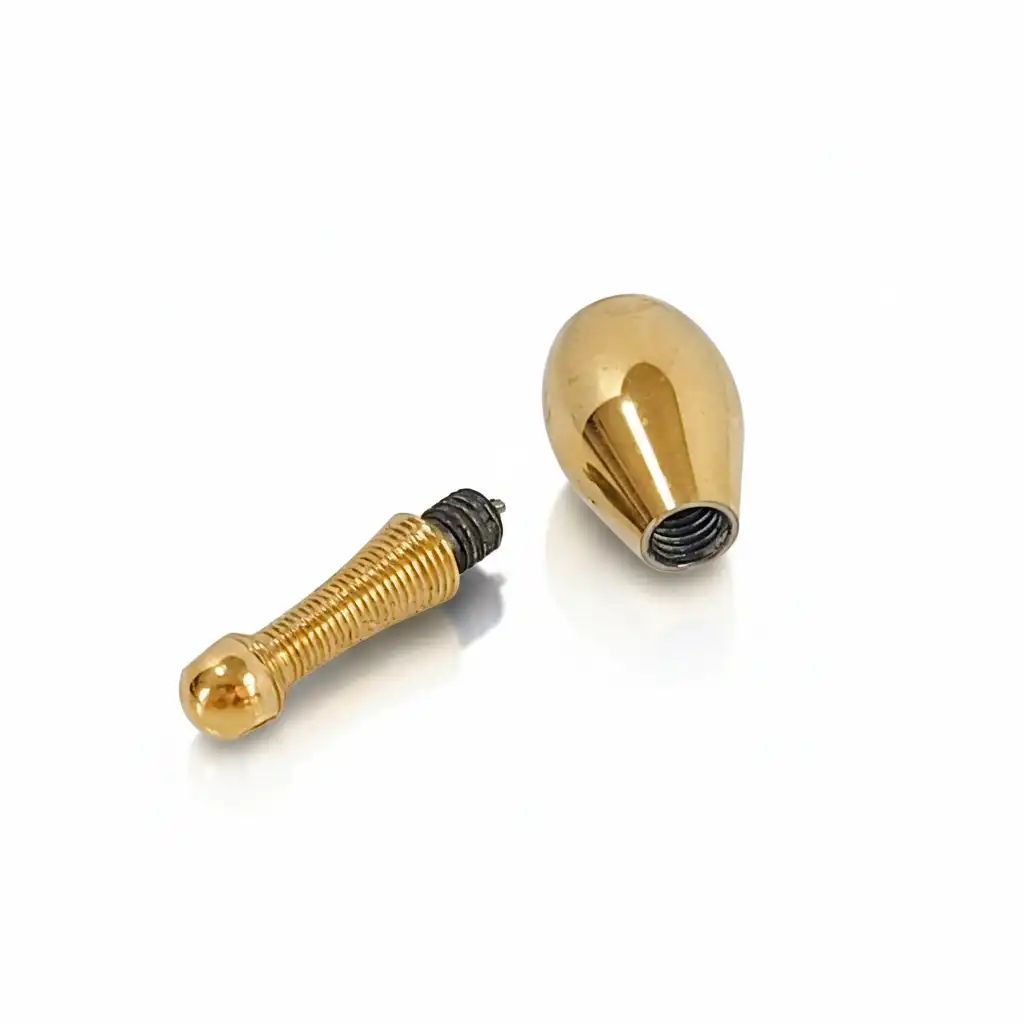 תליון לגבר נפתח לבושם מצופה זהב