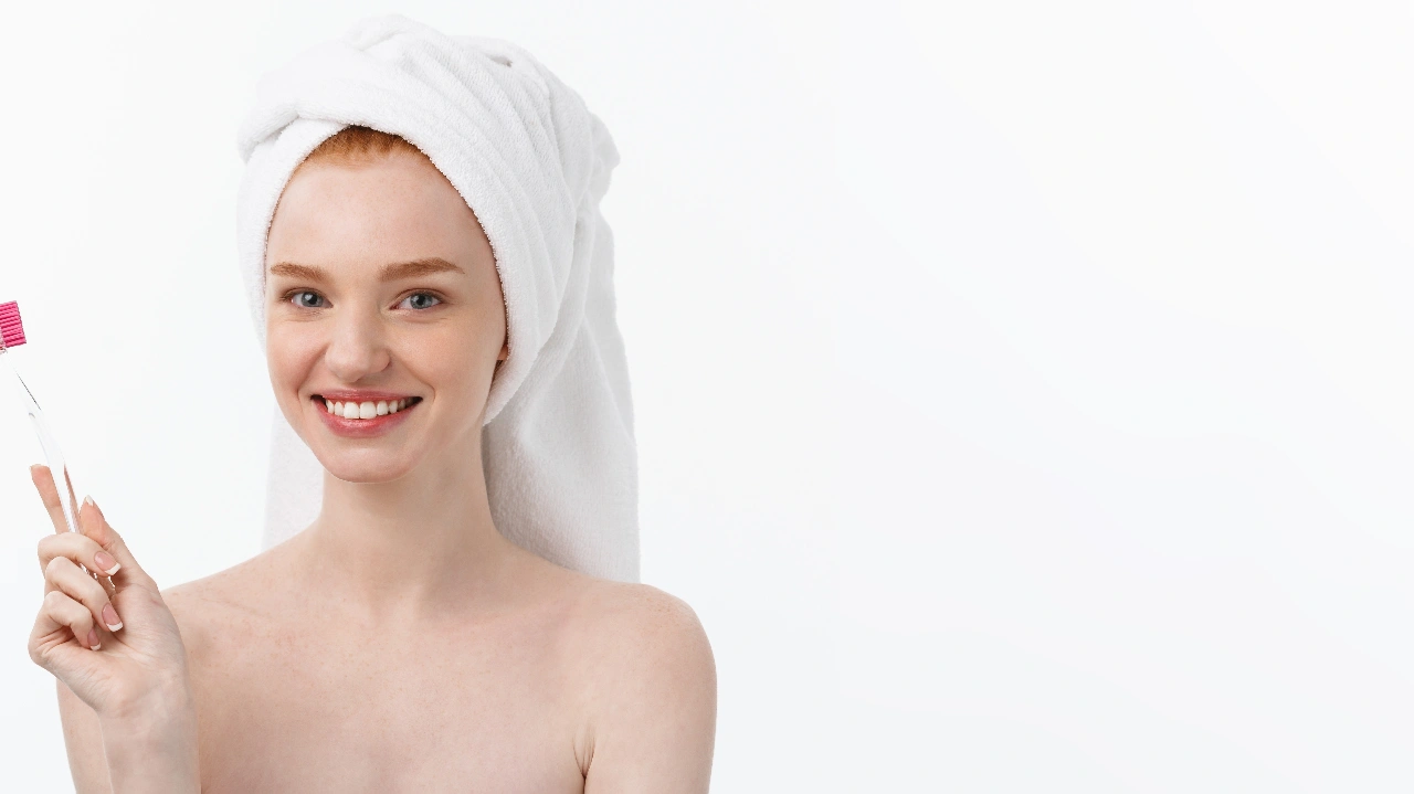 יישור שיניים שקוף – מראה דיסקרטי במהלך הטיפול