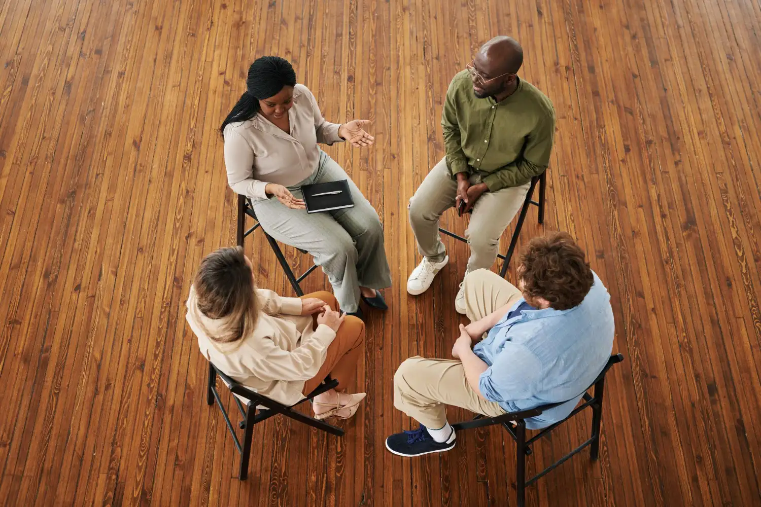 איך בונים תקשורת מקרבת עם מתבגרים?