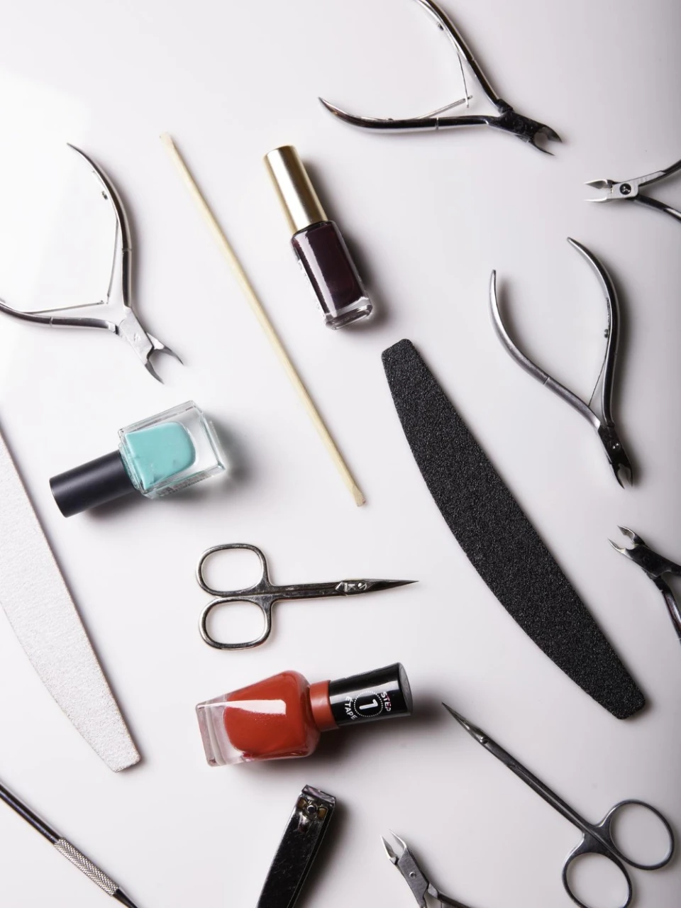 איך לשמור על הציפורניים בין טיפול לטיפול