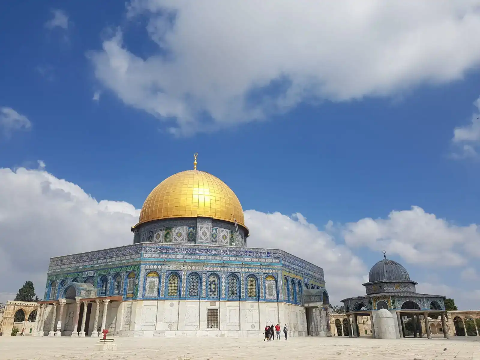 סיור בהר הבית וסביבתו – מסע בלב ההיסטוריה והאמונה
