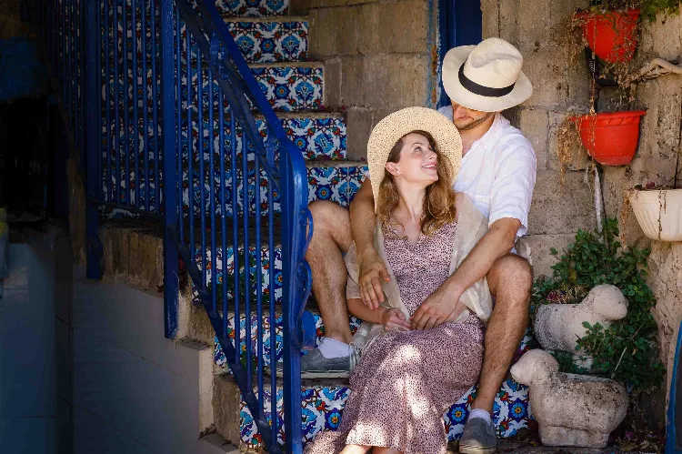 הריון ראשון- על המדרגות ביפו