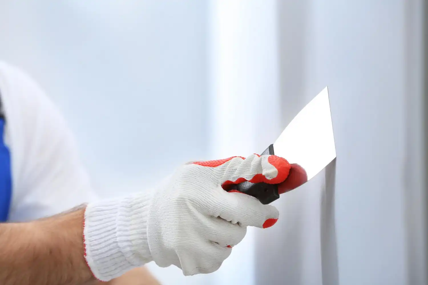 תיקוני שפכטל לקירות גבס